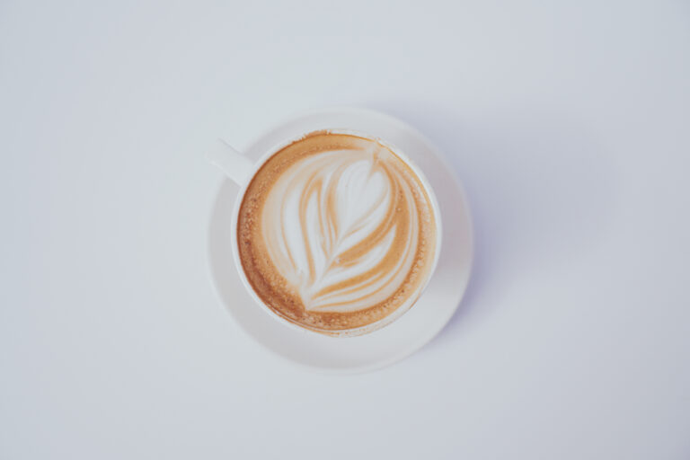 lux cafe latte